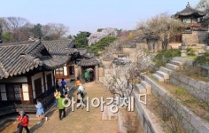 [포토]낙선재 뒤뜰 개방, 구경하는 시민들