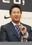 이대호, 친정팀 오릭스 상대 시즌 1호 홈런 쾅