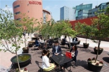 마리오아울렛, 휴게공간 마리오아울렛 가든 오픈