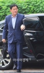 [포토]출근하는 최경환 경제부총리 후보자