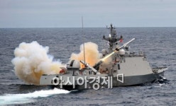 [포토]동해상 실사격 훈련 실시