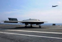 [동북아 해군력 증강 경쟁]16. 예산감축에도 잠수함·항모 증강하는 미국