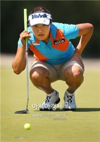 이일희, 선두 