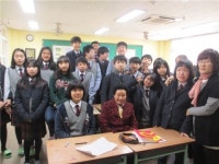 81세에 손녀와 중학교 입학한 부여 조옥순 할머니