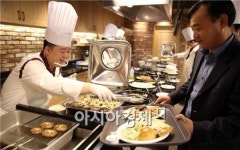 광주U대회 “전세계 선수·임원단 입맛 잡아라”