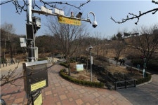 CCTV 진화...이젠 청소년 선도까지