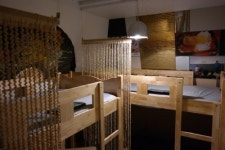 낯선 여행지에서의 특별한 추억을 만들어 줄 게스트하우스는?