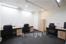 리저스, 비즈니스센터 사무실 대대적 리뉴얼