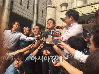 조희연 