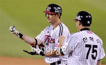 LG-롯데 연장승부 끝 1-1 무승부…한화 60승 고지(종합)