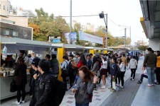 노량진 컵밥거리 노점상 건강진단 받는다
