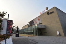 수원시립아이파크미술관 개관 4개월만에 관람객 5만돌파