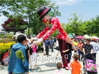 곡성 세계장미축제장, 토란 이벤트 행사 ‘눈길’