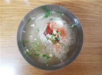 [냉면의 신⑨] 냉면의 바다에 편육 세 점의 도도함, 을지면옥
