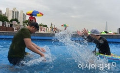 [포토]한강 수영장 가자