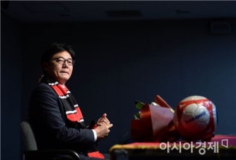 [포토]FC서울 취임 소감 말하는 황선홍 감독