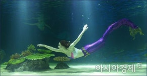 [포토]63씨월드, 인어의 유영