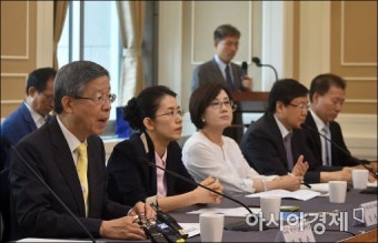 [포토]발언하는 김희옥 혁신비대위원장