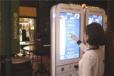 아워홈, 무인주문시스템 키오스크 도입…푸드테크 앞장