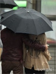 [포토]우산속 데이트