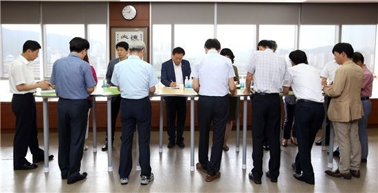오세훈 서울시장, 안전과 민생 최우선...정책 추진 속도낼다!