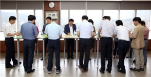금천구, 스탠딩 간부회의 진행 효율성 높여 화제