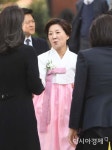[포토]손님들 맞이하는 정성이 이노션 고문