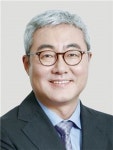 [SK그룹 인사]이노베이션 신임 CEO는 전략통 김준