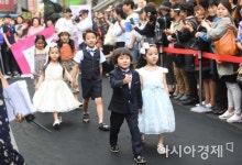 [포토]남대문시장에서 열린 아동복 패션쇼