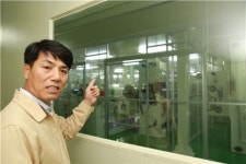 비디오테이프->세계 1위 기능성필름  SKC하이테크앤마케팅