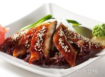 올해도 복날=삼계탕 공식 깨졌다…닭 아성 위협하는 장어