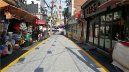금천교시장 걷기 좋아졌다