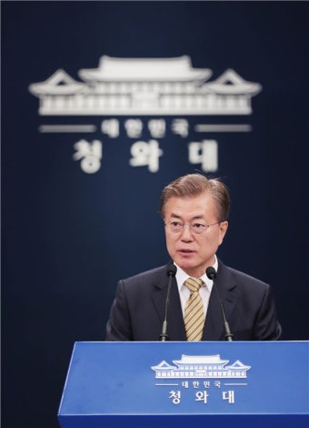 文 대통령 '취임 100일 기자회견'…형식·장소 차별화