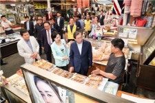 [포토]박원순 서울시장, 양천 목사랑시장 방문
