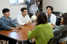 부산 유진치과병원 김유진 원장, 서혜주-고은영-강수혁-이우진과 한국 문화콘텐츠에 대한 이야기 나눠