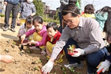 관악구 텃밭 작은콘서트 열어