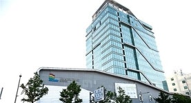 "인천관광공사가 고용승계 약속 어겼다"…하버파크호텔 직원 절반 '해고'