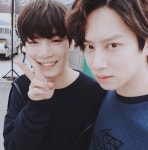 ‘마스터키’ 김희철, 종현과 훈남 포스 풍기는 투샷…멍뭉미 발산
