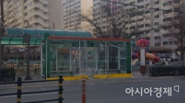 화순군, 버스승강장 5곳에 바람막이 설치