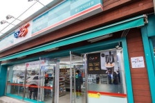 GS25·세븐일레븐 이어 CU도 올렸다…1인가구·청년층 지갑 한파주의보