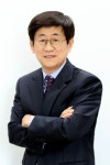 솔루에타, 2000억원대 중견 제조기업으로 재도약