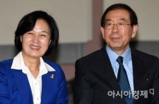 [포토]세월호 4주기 추모 간담회 찾은 추미애·박원순