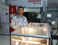 [강소기업CEO] 독보적 이중사출금형기술 바이어 두손 활짝