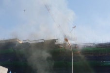 익산 롯데시네마 공사 현장서 화재…근로자 2명 구조 중