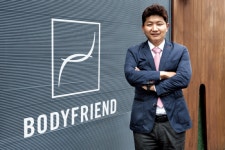 안마의자 렌털시장 주무르는 바디프랜드