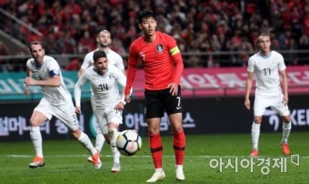 [포토] 손흥민, PK 실축