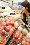 롯데마트 가격보다 단맛 승부…황금당도 과일 6종 출시