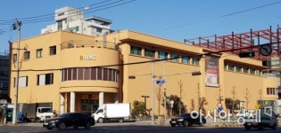 [단독]이마트 1호점 창동점 다 바꾼다...대형마트 위기론 돌파(종합)