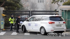 [포토]고농도 미세먼지에 차량 2부제 시행