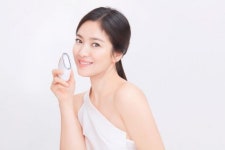 아모레퍼시픽 메이크온, 3초 진단ㆍ3분 케어 스킨 라이트 테라피Ⅱ 출시